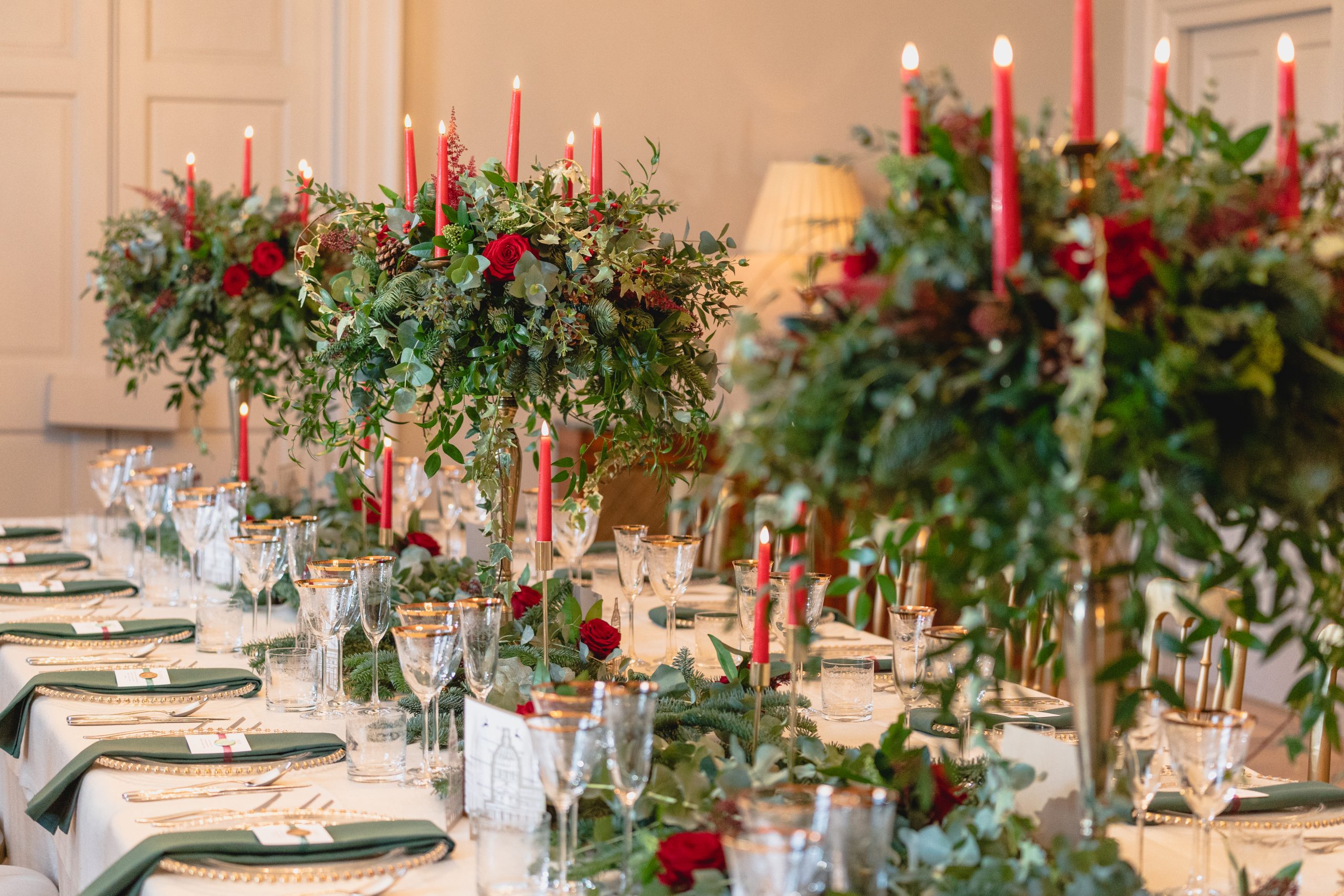 Floristry – For Your Tables – Chic Weddings and Events